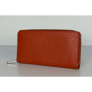 Louis Vuitton Zippy Women Wallet in Orange Epi Leather